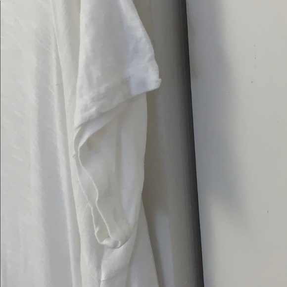 Emma & Sam White Flowy T-Shirt With Crochet Trim - Picture 6 of 7